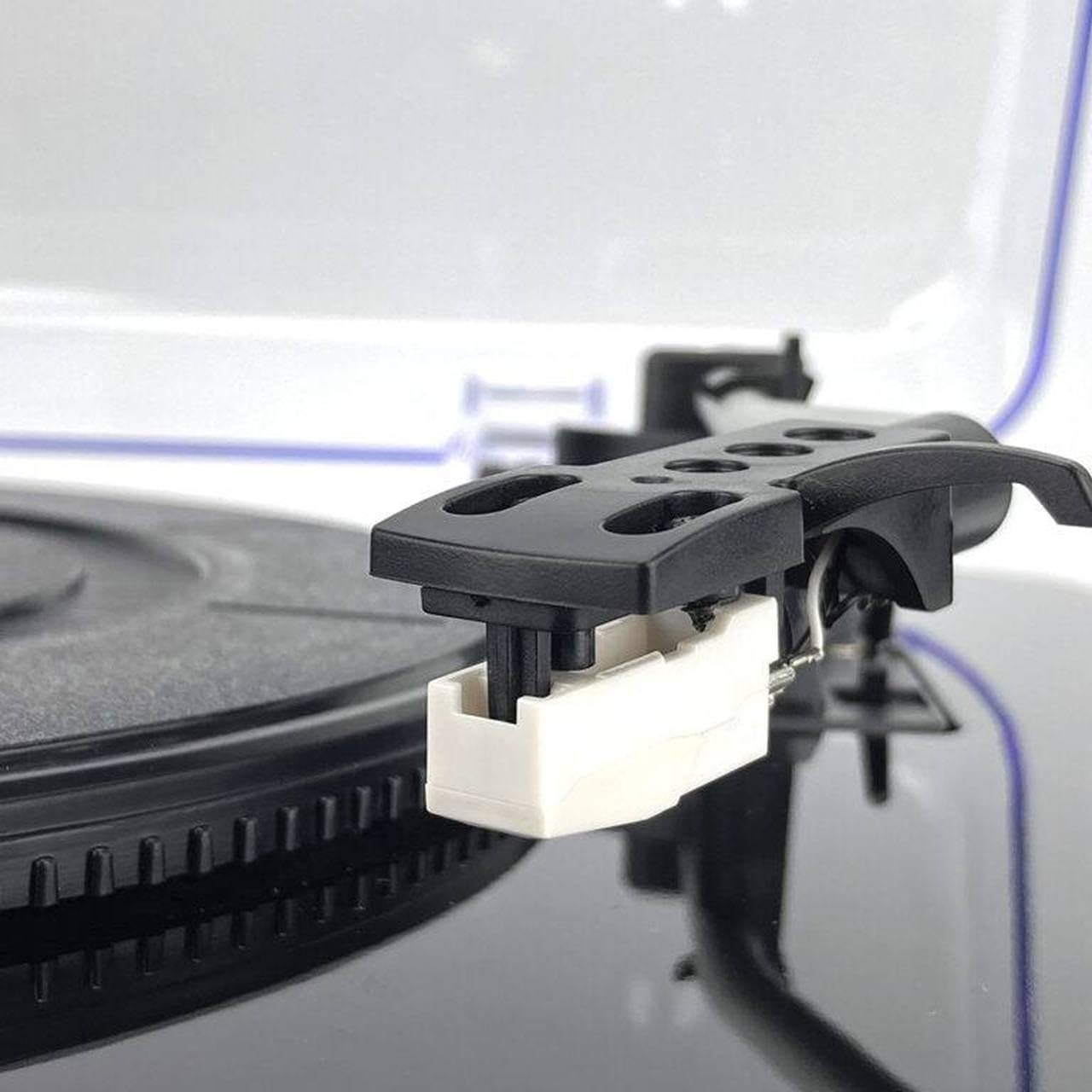 Close-up of the stylus (needle) on the AIWA LPS-25BK Turntable.
