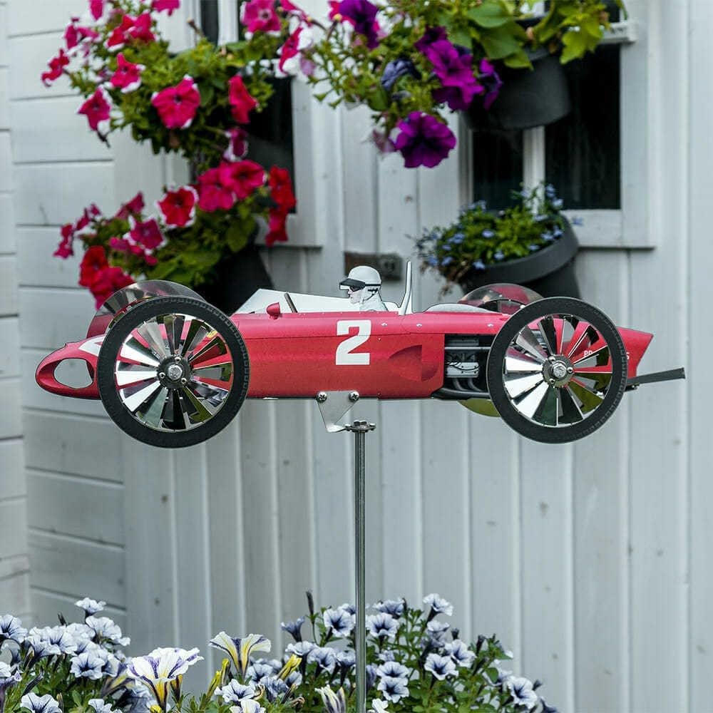 Vintage Race Car Garden Wind Spinner, Metal Yard Windmills, 20x14x8 inches, Gift for Garden, Windmill (Red)