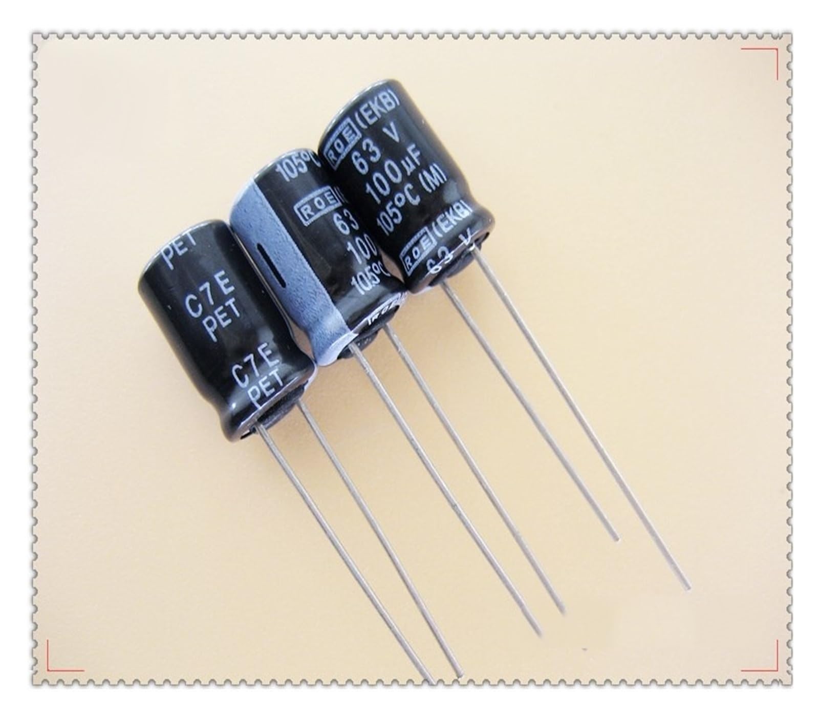 100uF 63V condensateur électrolytique idéal pour réparer vos appareils