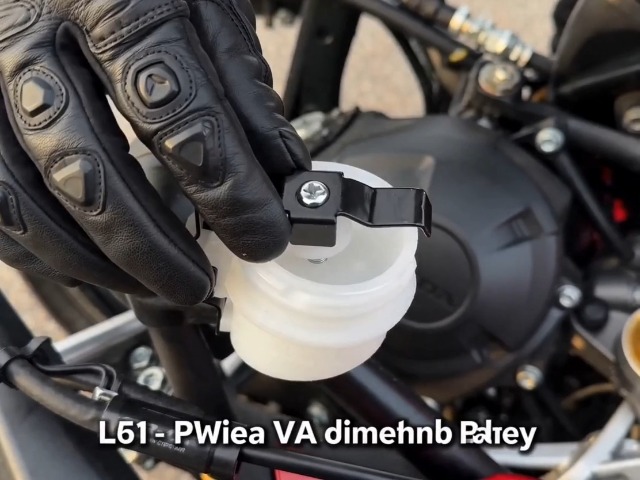 Sc57 cbr1000rr クラッチオイルタンク Amazon.com: Dweekiy Motorcycle Clutch Reservoir, Clutch Master