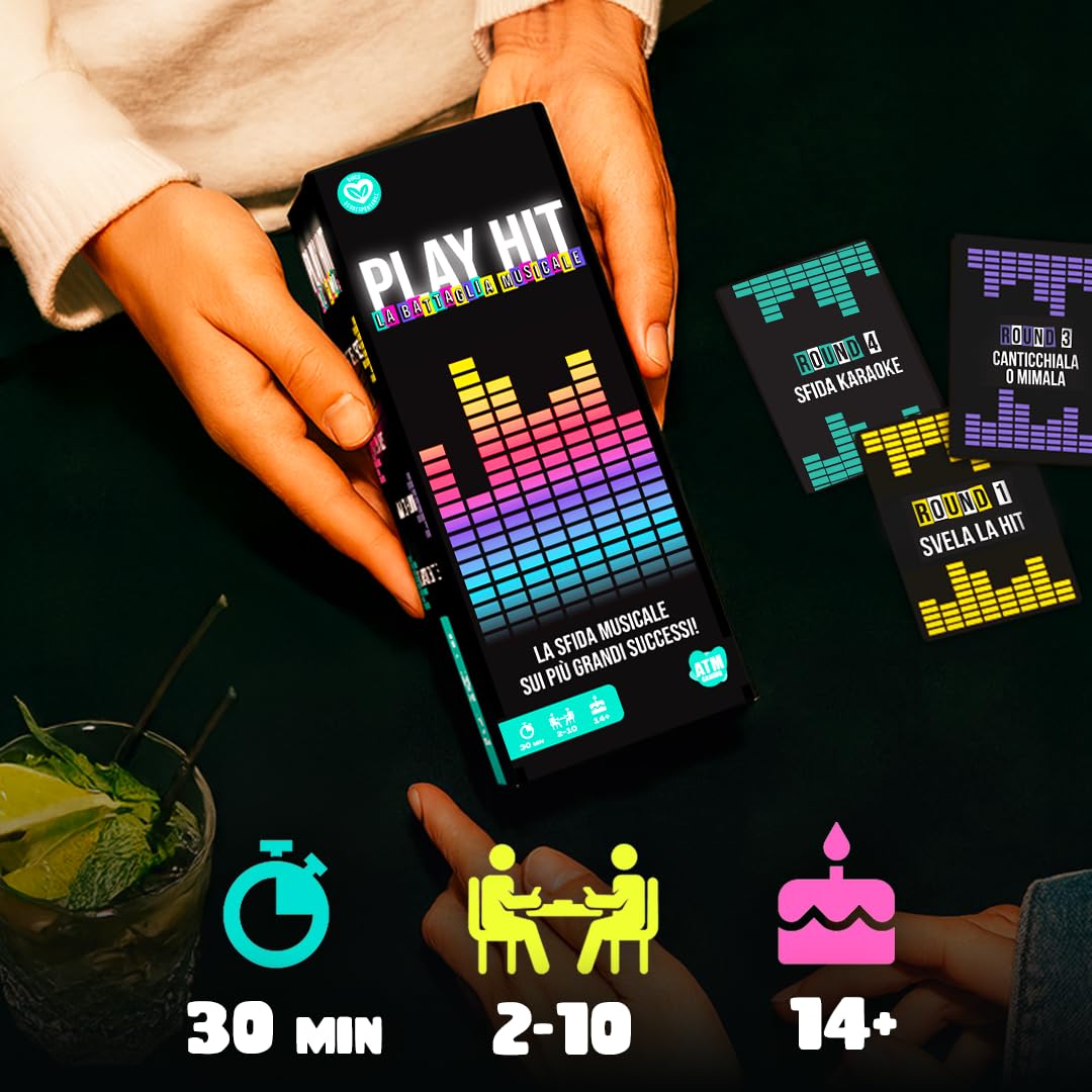 ATM Gaming PLAY HIT - Gioco da Tavolo Musicale - Blind Test, Karaoke e Quiz per Feste - 2 a 10 Giocatori - Divertente, Dinamico e a Squadre - Perfetto per Serate, Famiglie e Amici - Italiano