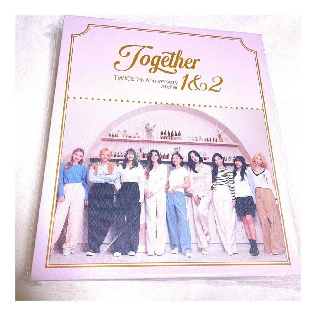 Amazon.co.jp: Together 1&2 バインダー TWICE トレカケース 9ポケット 
