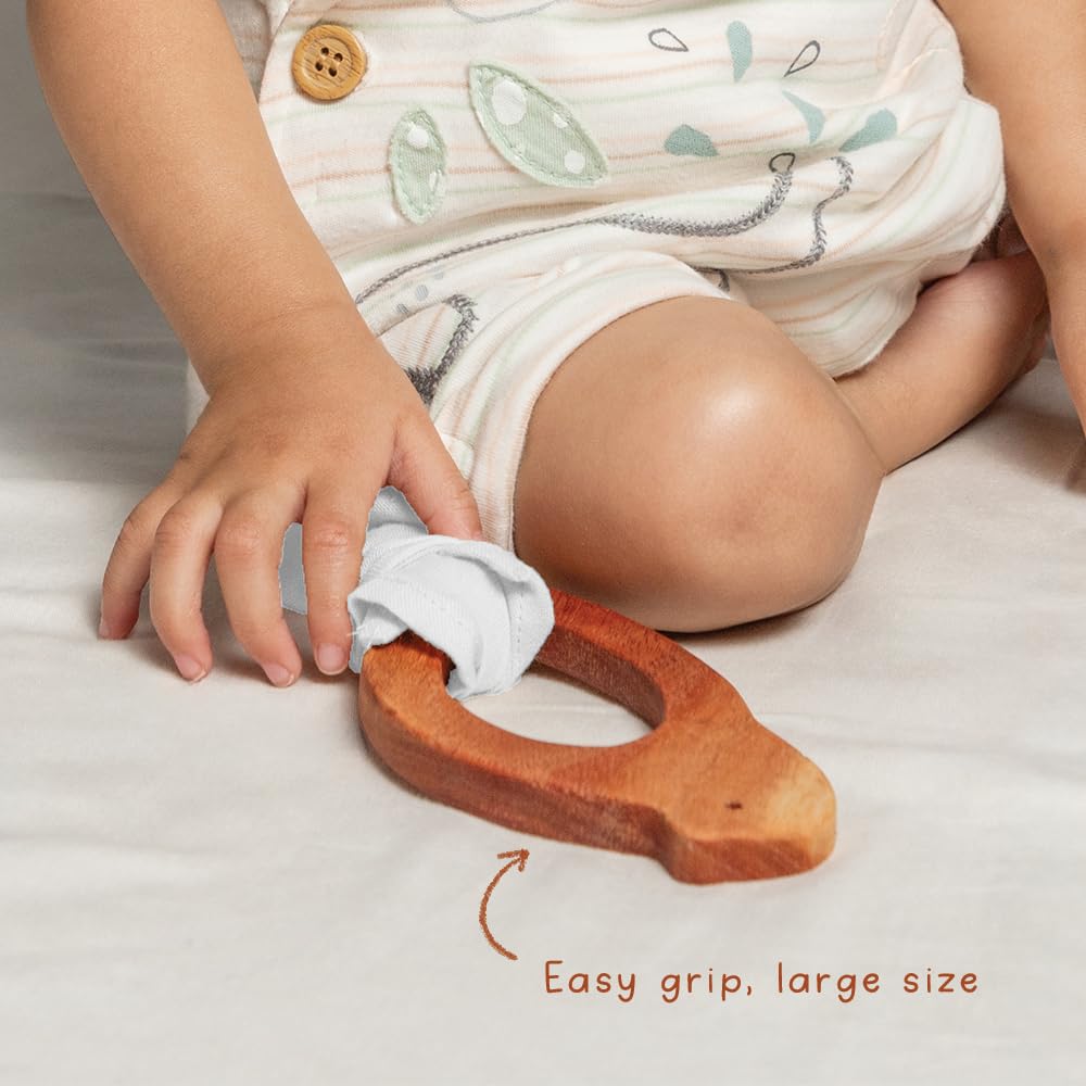 Gubbachhi Chimani with Cream Swaddle Gift Set | Neem Wood Teether & Muslin Swaddle Combo | Newborn Gift idea | Gifting for Infants/Babies | Toy for Gifting | Handmade in India | Age (3 Months +) 2