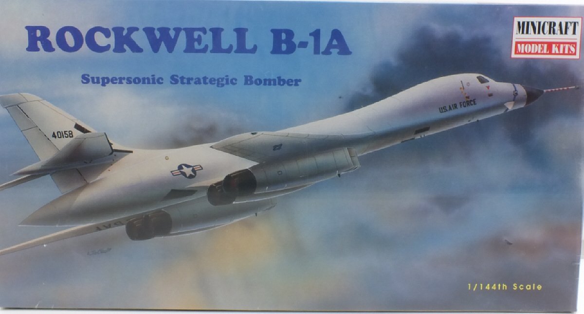Amazon | プラッツ 1/144 ロックウェル B-1A爆撃機 プラモデル MC11606