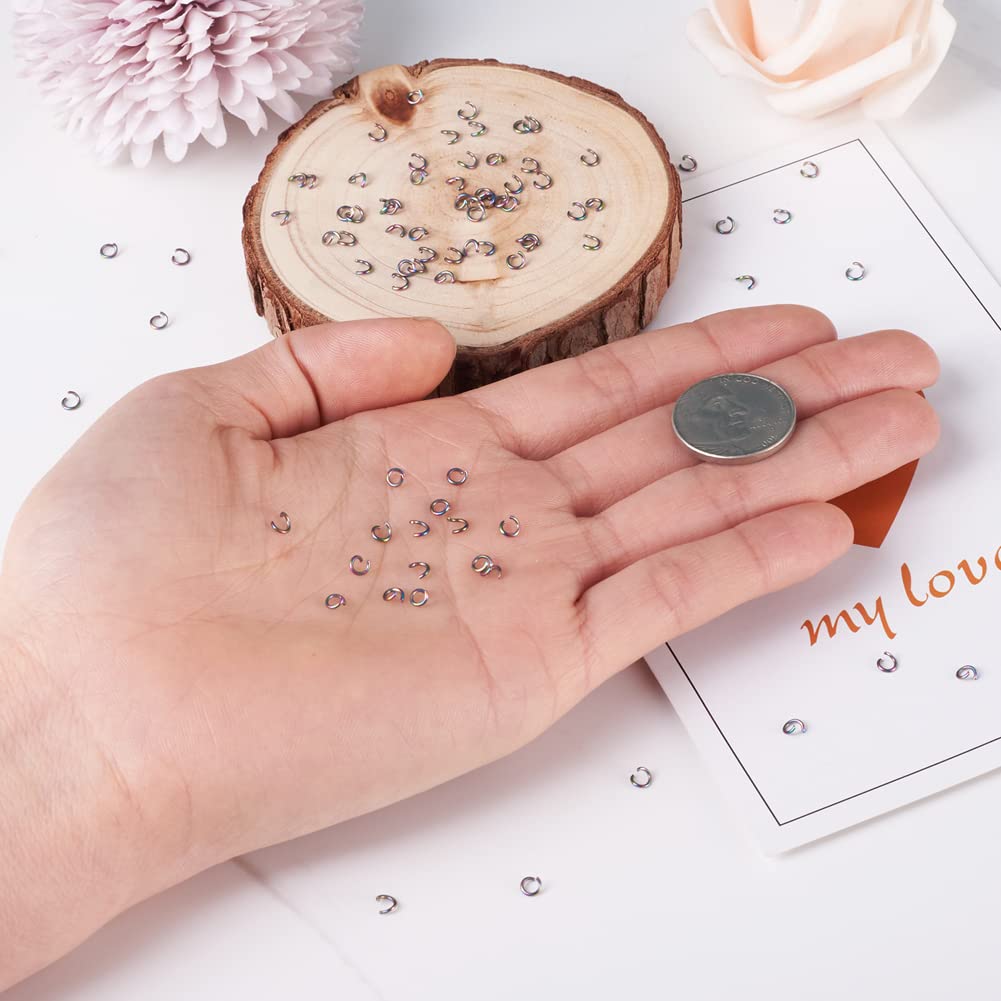 AHANDMAKER Lot 160 Anneaux Ouverts Acier Inoxydable Couleurs Arc-en-Ciel - Kit Fabrication Bijoux