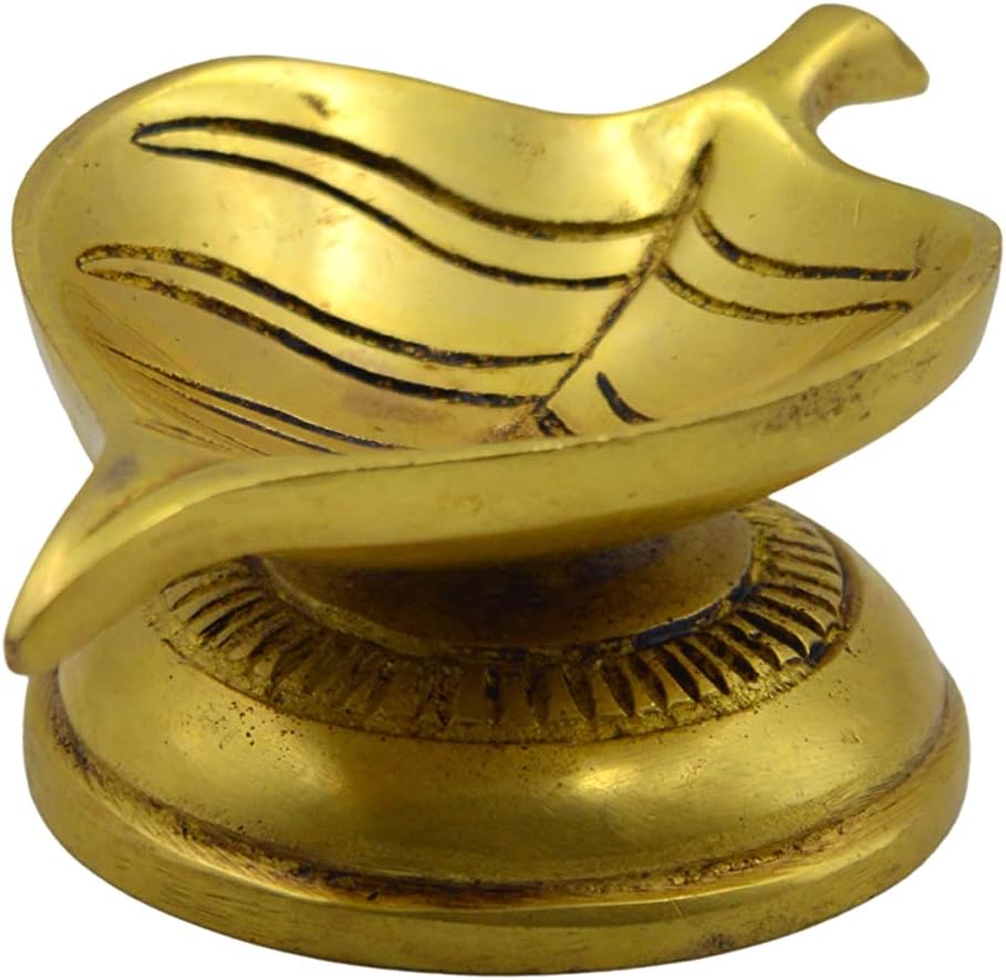 Brass Pan Shape Round Diya/Deepak/Divi for Pooja Puja Mandir Office Temple Home Decor Handicraft Showpiece - Yellow, 2.2 x 3.8 x 2.2 Inch (L x W x H)