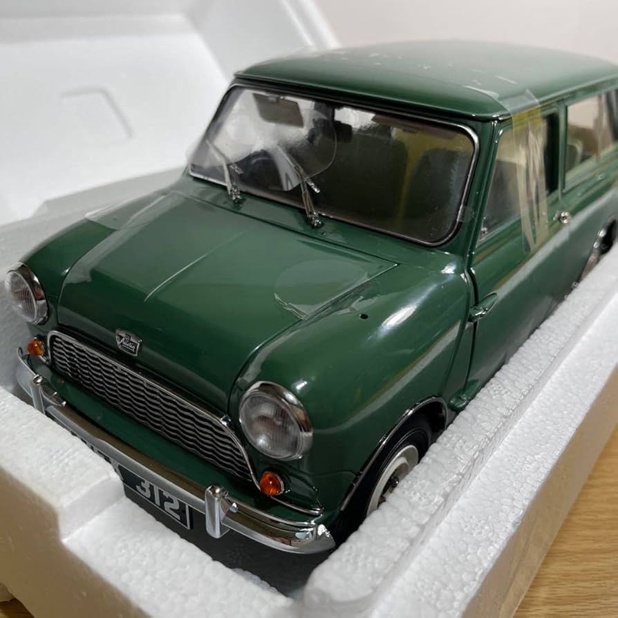 ミニカー SUN STAR 1/12 1960 RAC AUSTIN MINI VAN Sun Star 1960 オースチンMiniバン （RAC） - クラシックミニの