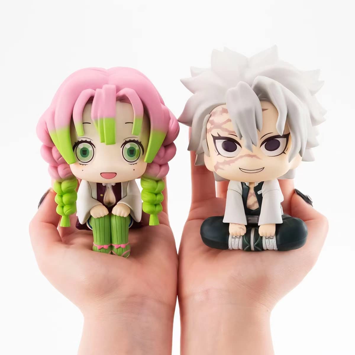 Zhongkaihua Figuras de anime y muñeca de peluche conjuntos combinados Shinobu/Giyuu/Tanjiro/Nezuko Figura Shinazugawa Sanemi Figura Anime Estatua Decoración Coleccionable Regalos