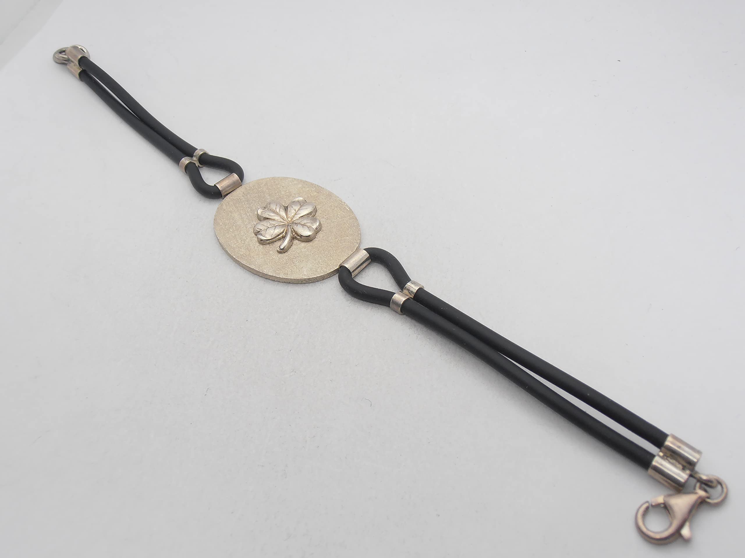 Cuatro Hojas: Pulsera de Plata 925 Y Caucho Con Amuleto de la Suerte - Pulsera Fortuna