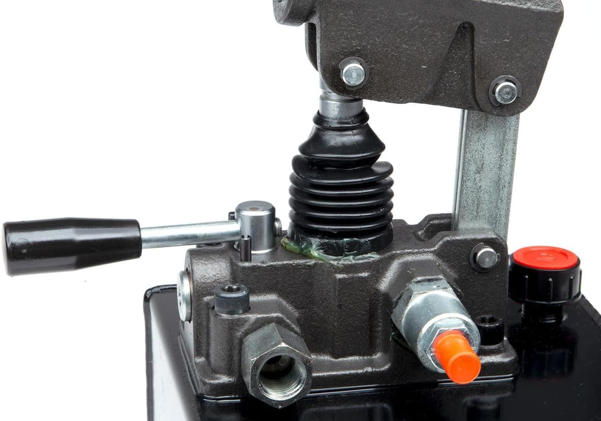 Chief Hydraulic Hand Pump – Double-Acting Manual Pump, 3625 PSI – 1.3 Gallon Capacity, 3/8” NPT, 1.51 CID – Portable Hydraulic Power for Equipment Maintenance, System Testing, Emergencies
