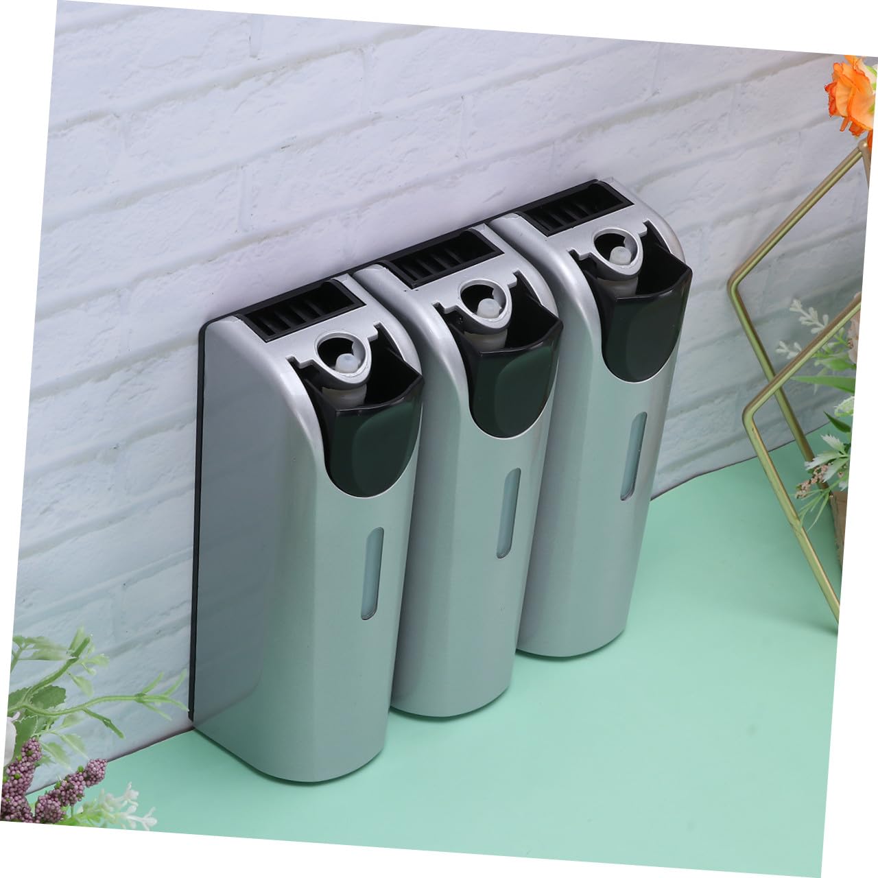 Gadpiparty Dispenser di Sapone Liquido a Parete Tre Scomparti, Leggero e Facile da Installare, in Metallo e Plastica, Porta Shampoo per Doccia per Uso Domestico