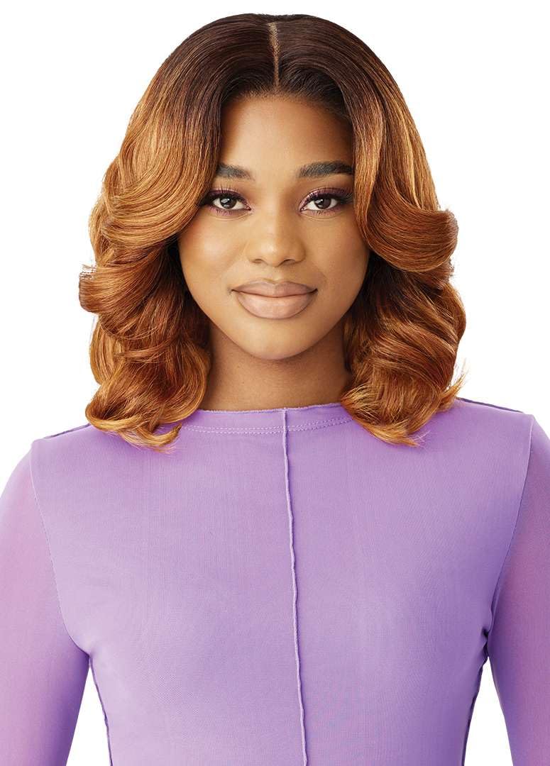Photo 1 of *Used* Outre Lace Front Wig - Perfect Hair Line 13X4 - Swoop Series - Swoop 11 (CARAMEL BROWN)