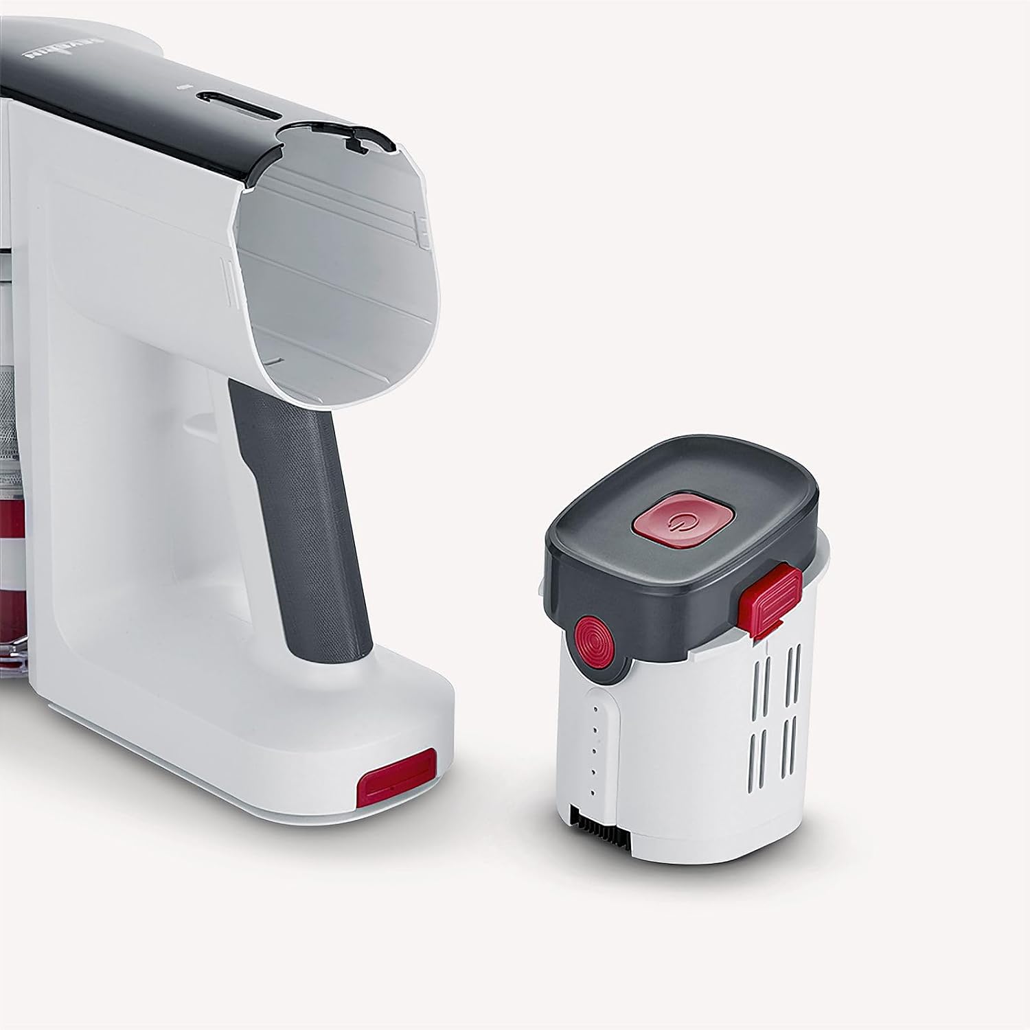 Detached battery pack for the vacuum cleaner
