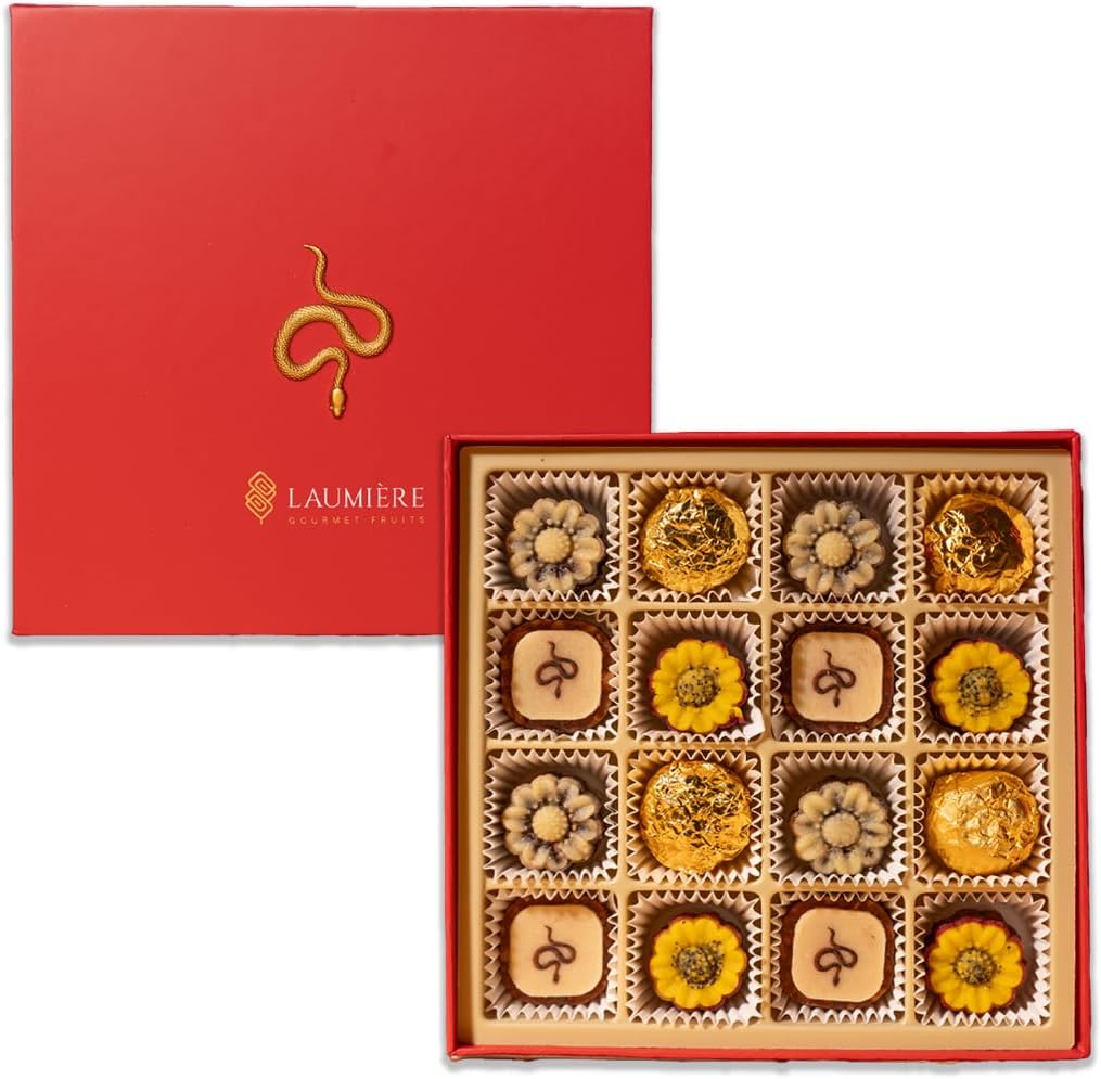 Laumière Gourmet Fruits – Lunar New Year Collection - Square (16 Pcs) – Gong Xi Fa Cai – Chinese New Year Good Luck Candy – Premium Dry Fruits and Nuts Gift Box - No Added Sugar - Gluten Free Basket