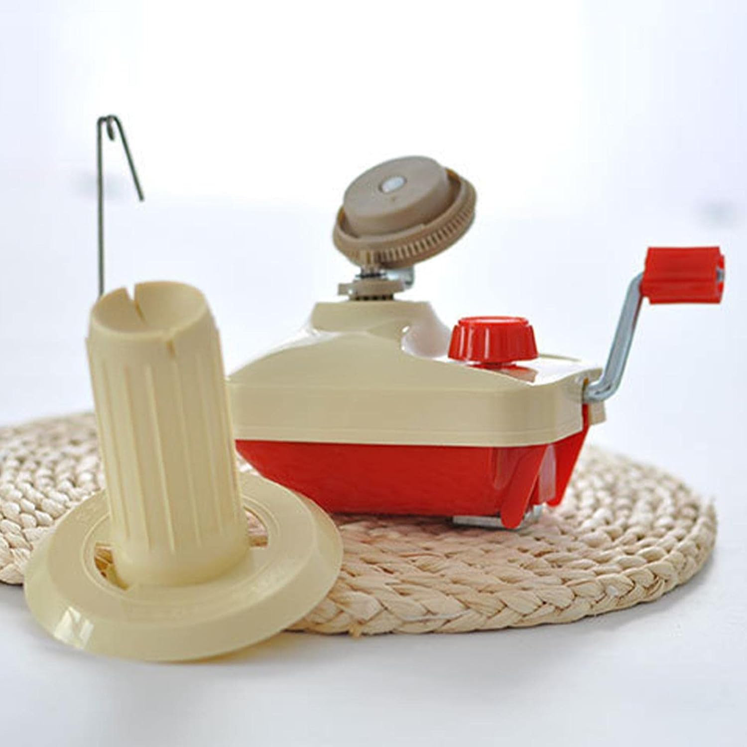 Yarn Fiber Wool Thread Ball Winder, Hand Operated Easy to Set up and Use Essential Tools Easy to Install Winding Wool Winder