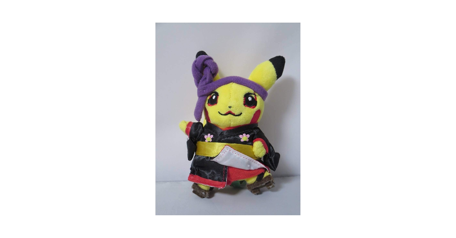 ポケモン★♥日本のピカチュウ♥★歌舞伎★ぬいぐるみ★ポケモンセンター Amazon.co.jp: ポケモンセンター 日本のピカチュウ“歌舞伎