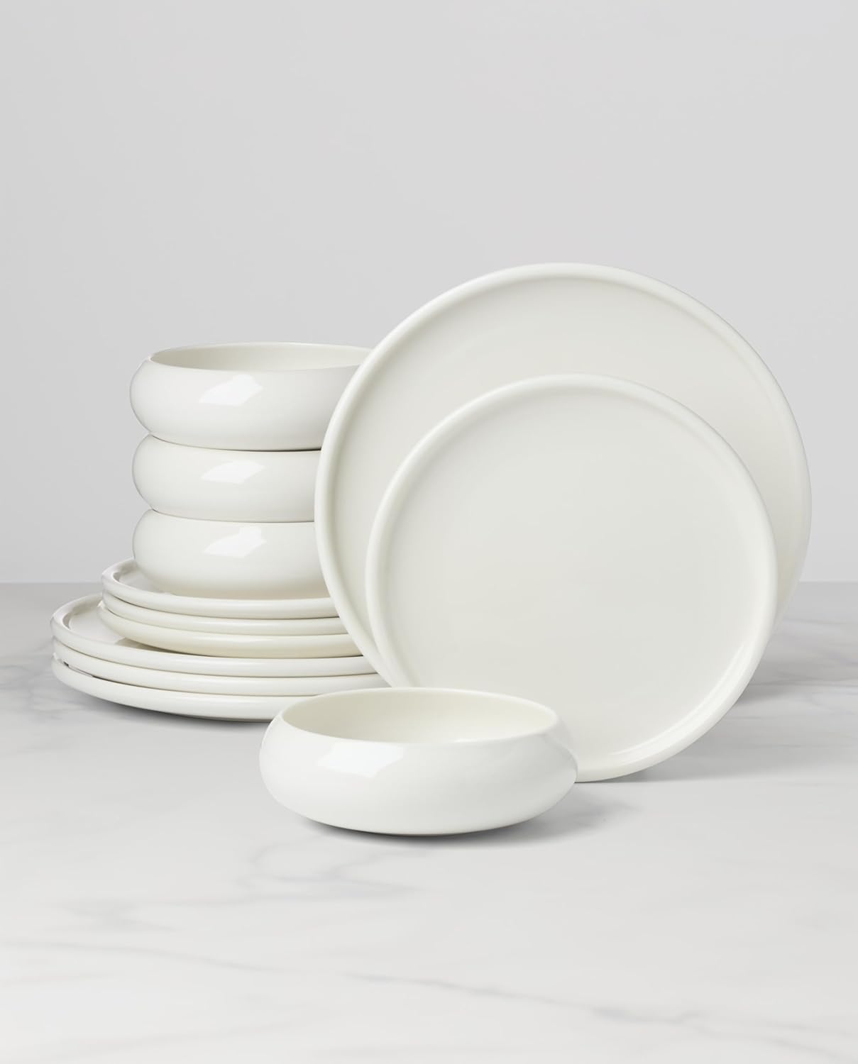 Oneida Dinnerware Sets, Quirk 12-Piece Dinnerware Set, Set for 4, Service For 4, Porcelain Material, Dishwasher & Microwave Safe, Plates And Bowls, Dinner Dishes, Kitchen And Dining (White, 12 Piece)