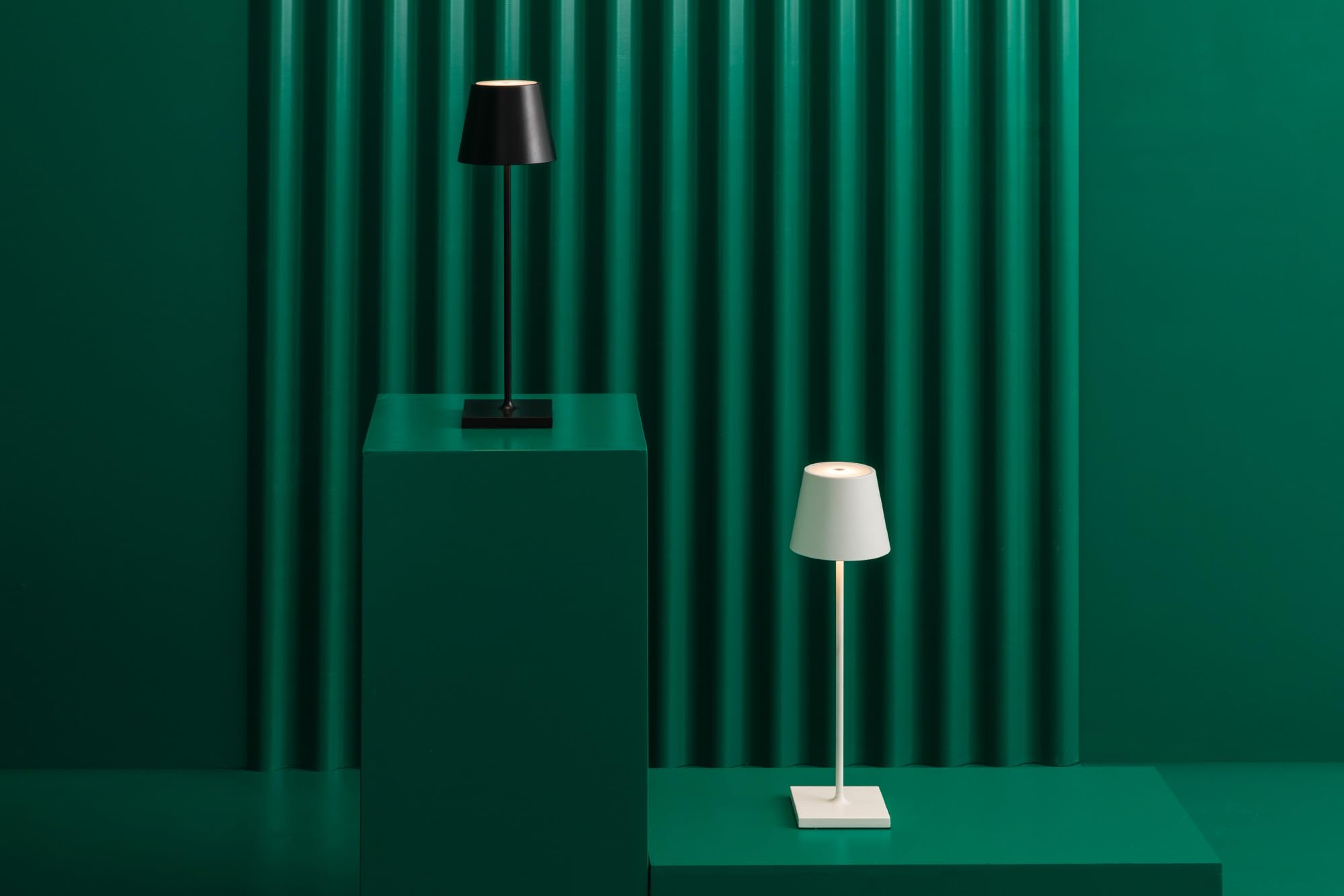 FARO BARCELONA TOC 380 Lampe Portable Noire