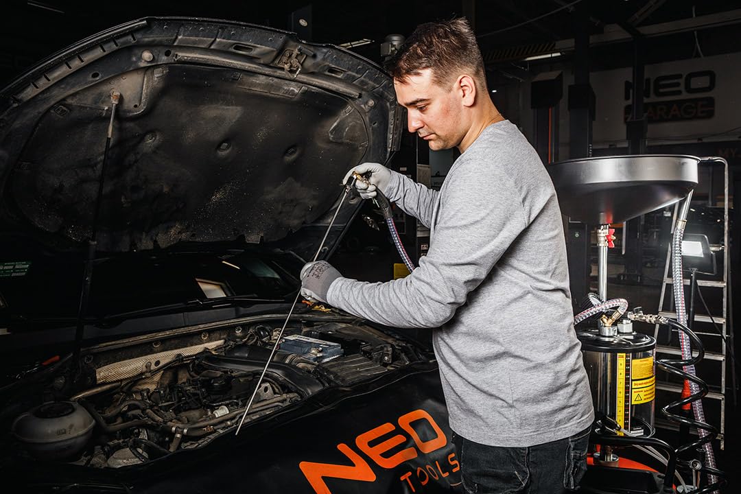 NEO TOOLS 10-811 Raccoglitore/Aspiratore olio pneumatico pneumatico