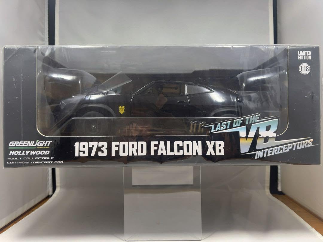 Amazon | マッドマックス インターセプター 1/18スケール グリーン