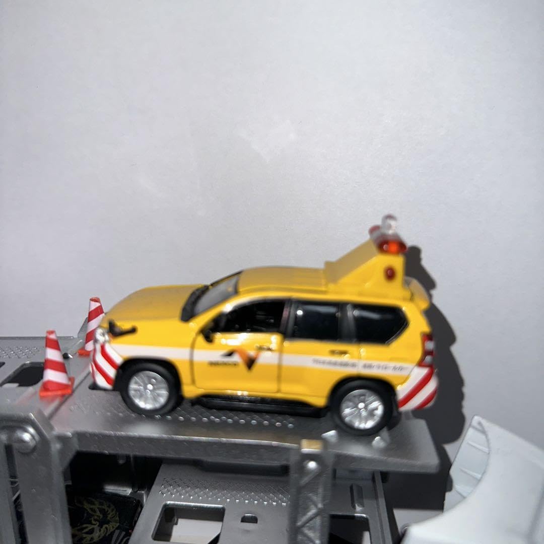 nexco ミニカー　ハイウェイ・パトロールカー 高速道路の“黄パト”ミニカー発売 | レスポンス（Response.jp）