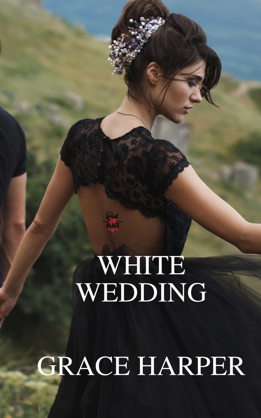 White Wedding (Special Edition Covers Red & Black Series)