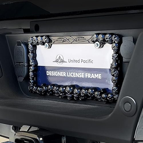 Miniatura 8 de United Pacific Soporte universal de metal fundido a presión, marco de placa de calavera negra para automóviles, camiones, caravanas, accesorios