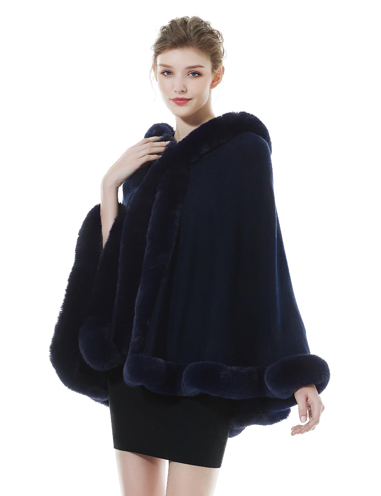BEAUTELICATE Tricoté Poncho Femme Cape Manteau à Capuche Chaude Châle Étole En Fausse Fourrure Pour Automne Hiver Mariage Soirée Gala Mariée Demoiselle d'honneur S96