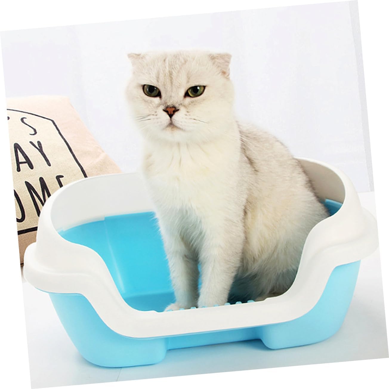 Semi-Enclosed Cat Litter Box Blue Medium Plastic Cat Toilet with High Sides for Easy Cleaning and Comfortable Training