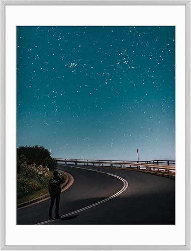 Vista 158 de Frametory - Marco de aluminio de 11 x 14 para fotos de 8 x 10 (en pulgadas), con paspartú marfil, de pared, con gancho de sierra, pestañas Bronce