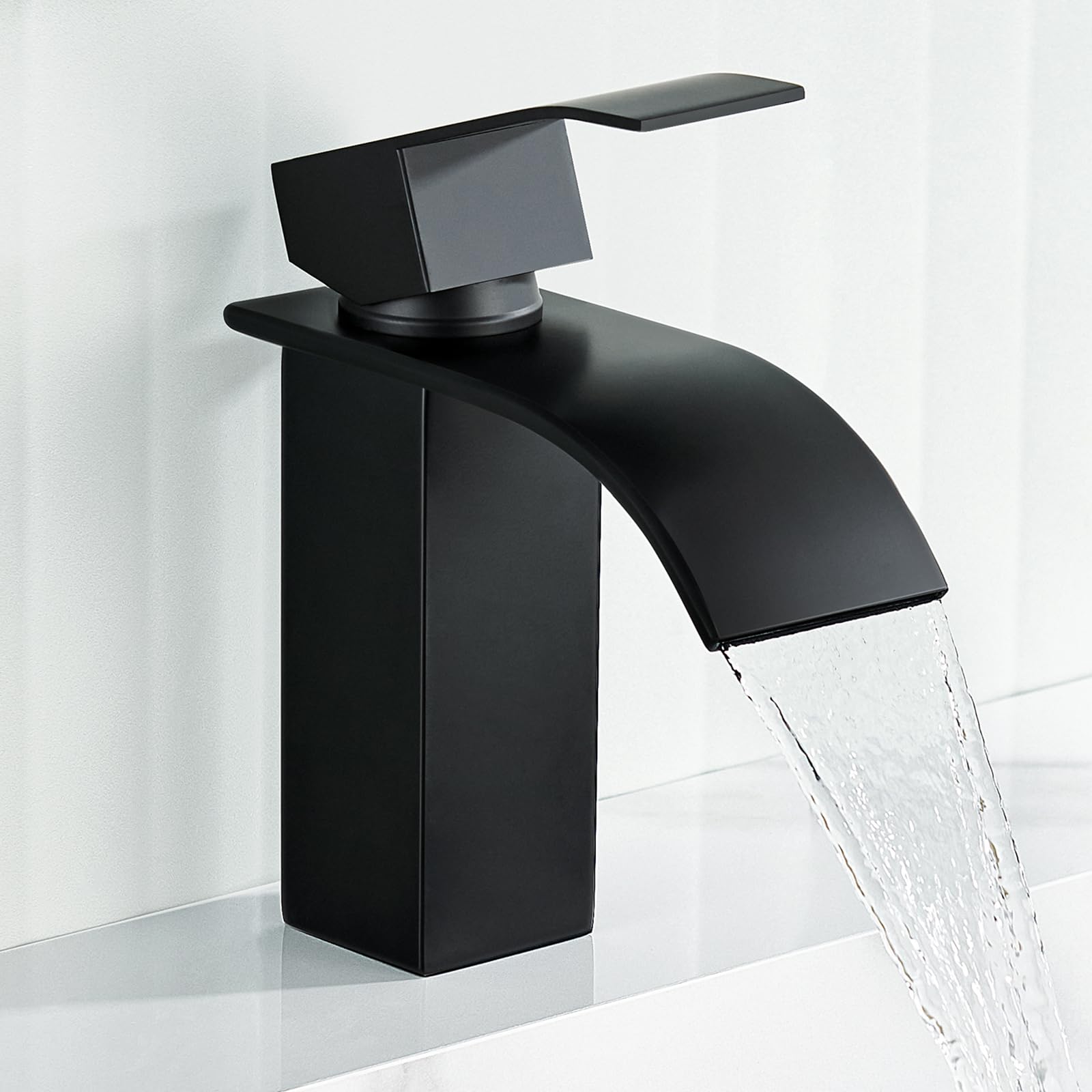 ANYCEE Grifo Lavabo Negro con Caño Cascada, Grifo Monomando Lavabo con Caño Altura de 8,5cm, Grifo Baño Cascada Negro con Agua Caliente y Fría