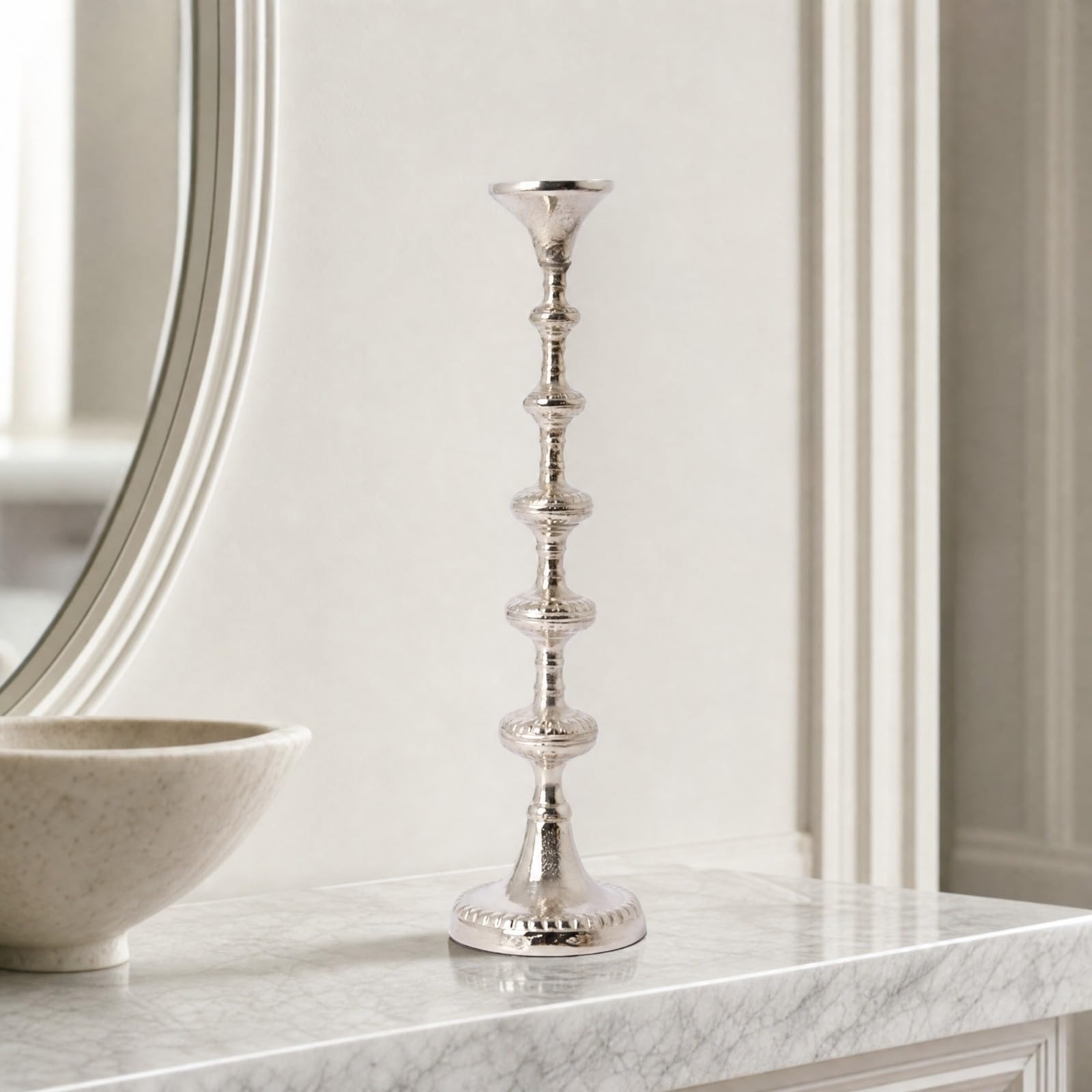 Candelabro in Alluminio Scultoreo