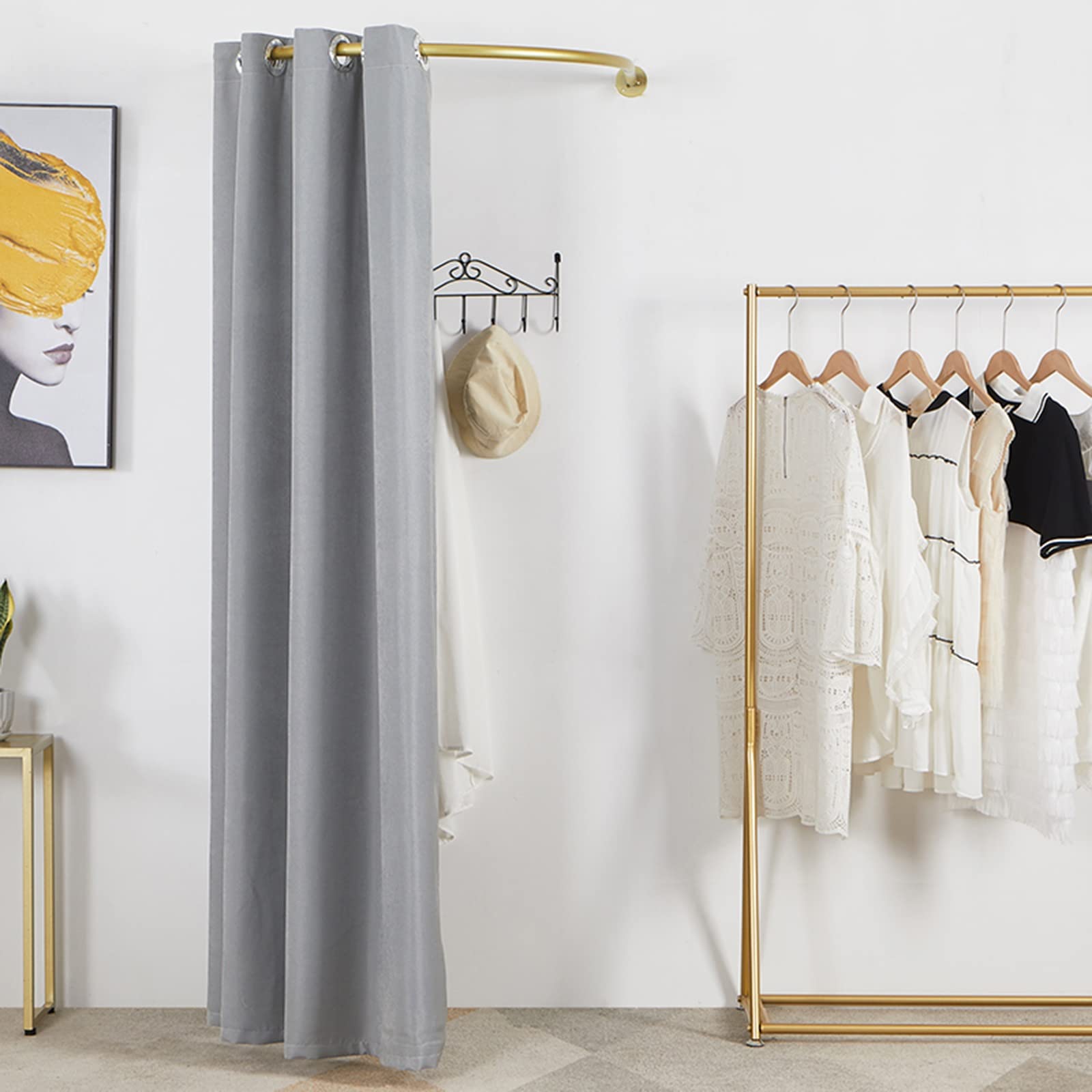 Protection de la vie privée avec la cabine d'essayage portable en U