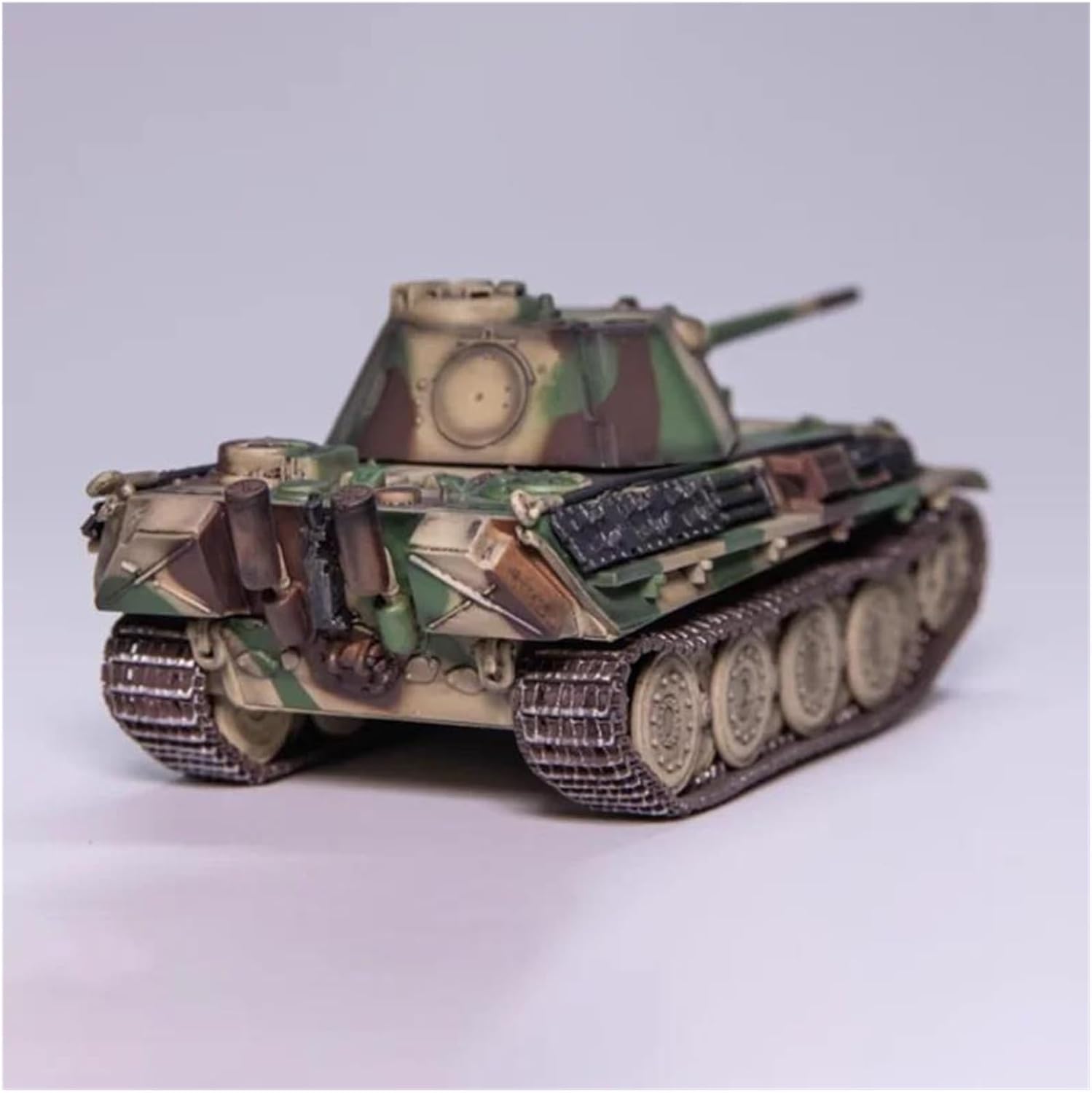 Realistic Tank 1:72 Scale for Sd.Kfz.171 Panther F Medium Tank Model Kit Static Die Casting Collectible Ornaments Static Tank Model