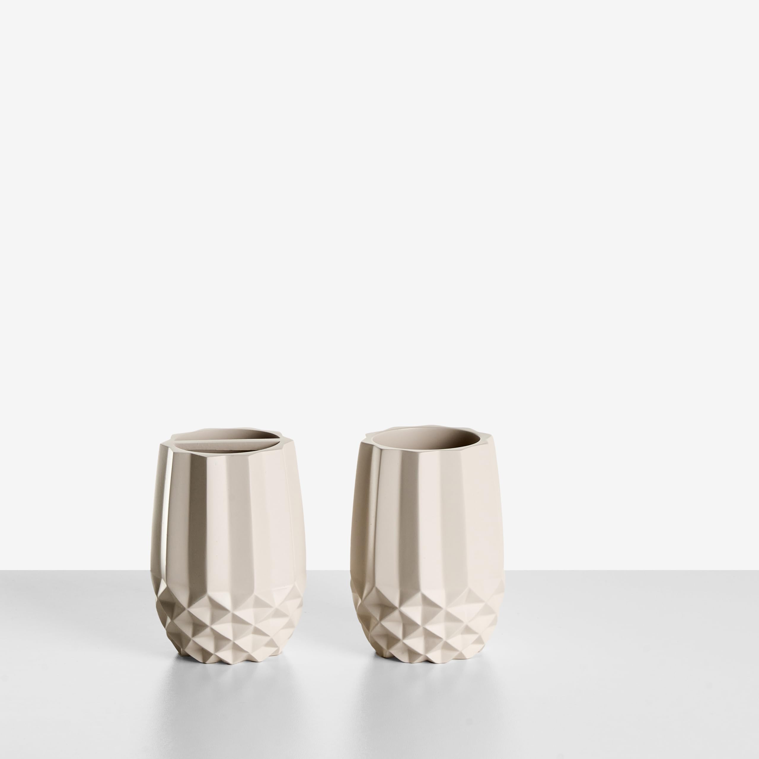 Conjunto de 5 Accesorios de baño jabonera dispensador de jabón escobilla de Inodoro Vaso Soporte para cepillos de Dientes Beige Samiria