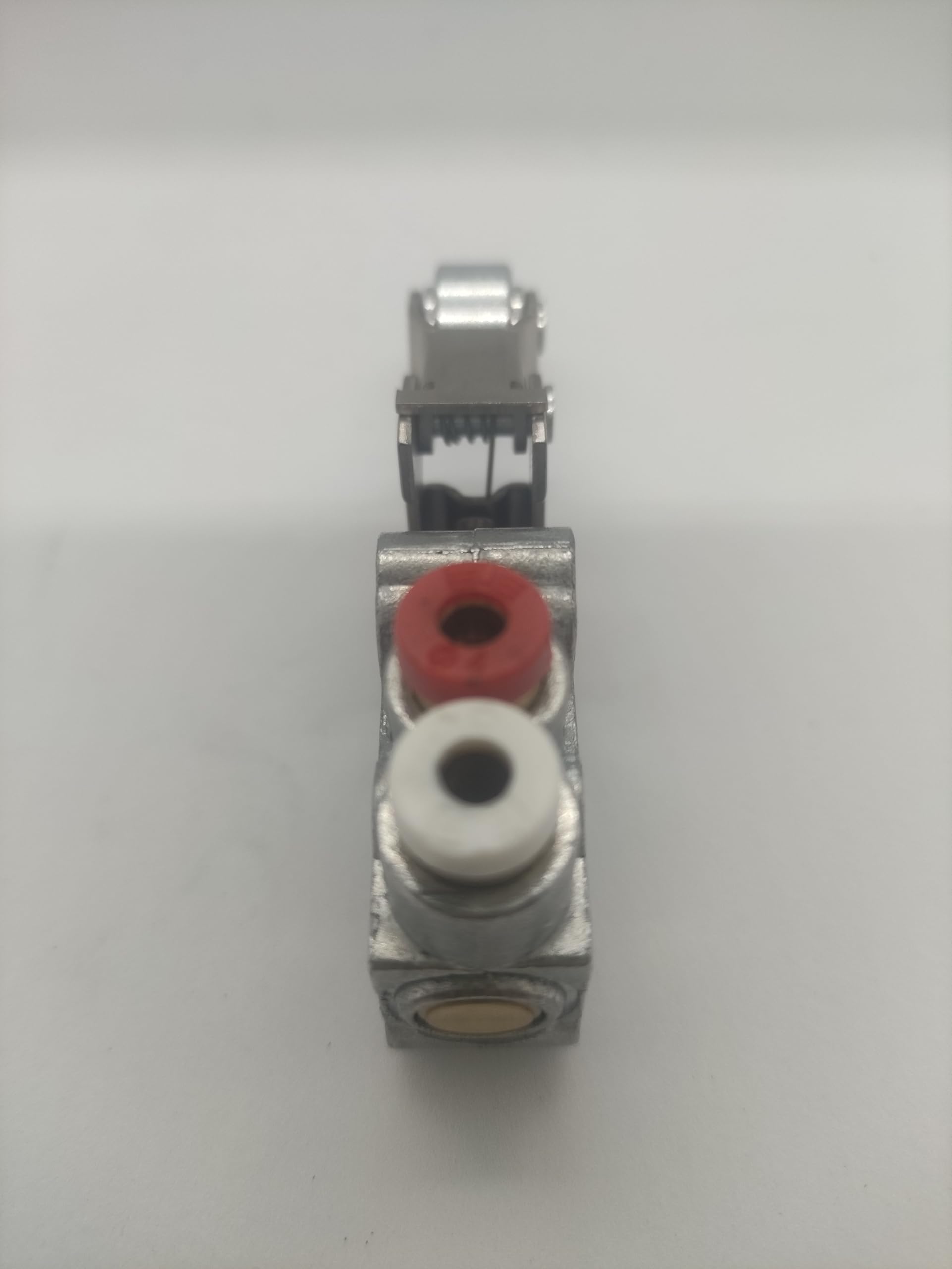 Válvula neumática 3/2 NC, conexión tubo 2 x 4, final articulado, AI-9200 UNIVER