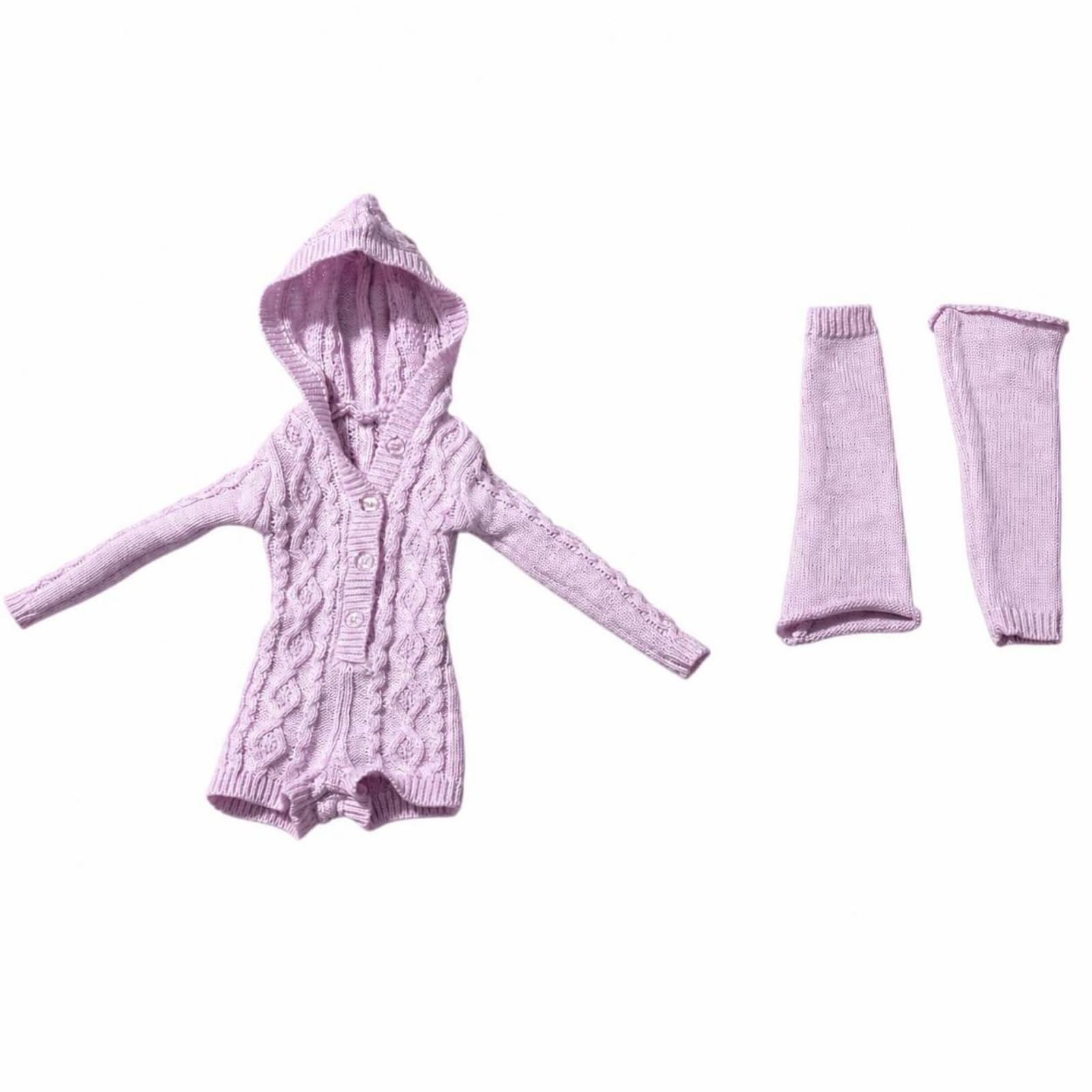 weich Puppenstrickjacke mit Beinstulpen | Elastische Rippenstruktur, Gestrickt, Gestricktes Puppenkleid, für Puppenvitrine, Lila, Kd4-056 Set