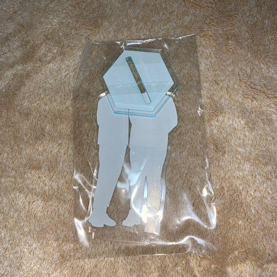 よしもと レインボー アクリルスタンド アクスタ Amazon.co.jp: 吉本