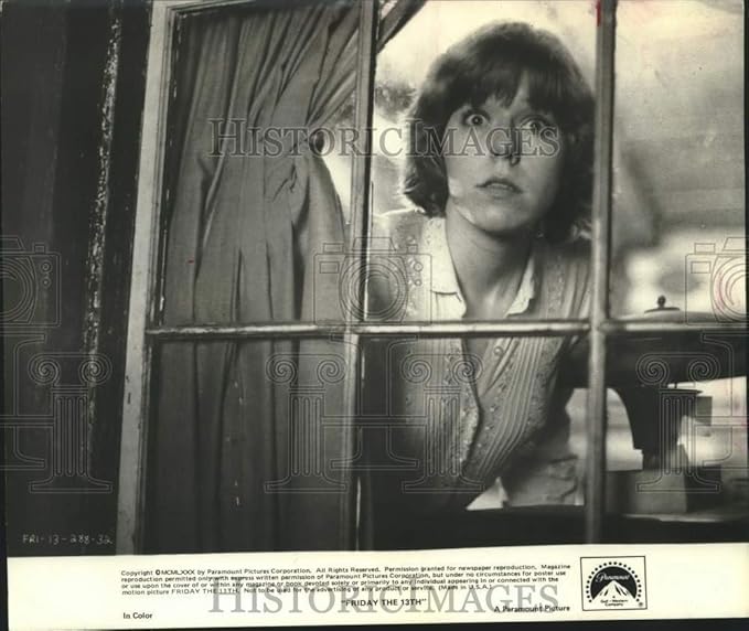 Amazon Co Jp 1980 プレス 写真 女優 エイドリアン キング 13日の金曜日 映画のシーン ホーム キッチン