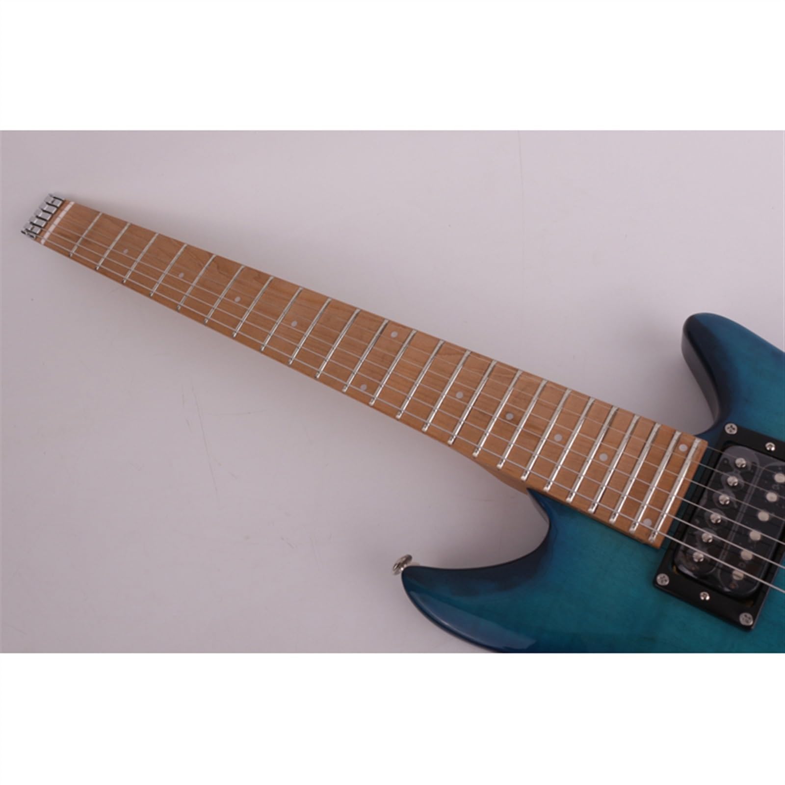 Mahoń Z Klonem Płomienistym Top Body Klonowa Podstrunnica Bezgłowa Podróżna Przenośna Gitara Elektryczna Początkujący Bezgłowy Gitara Elektryczna