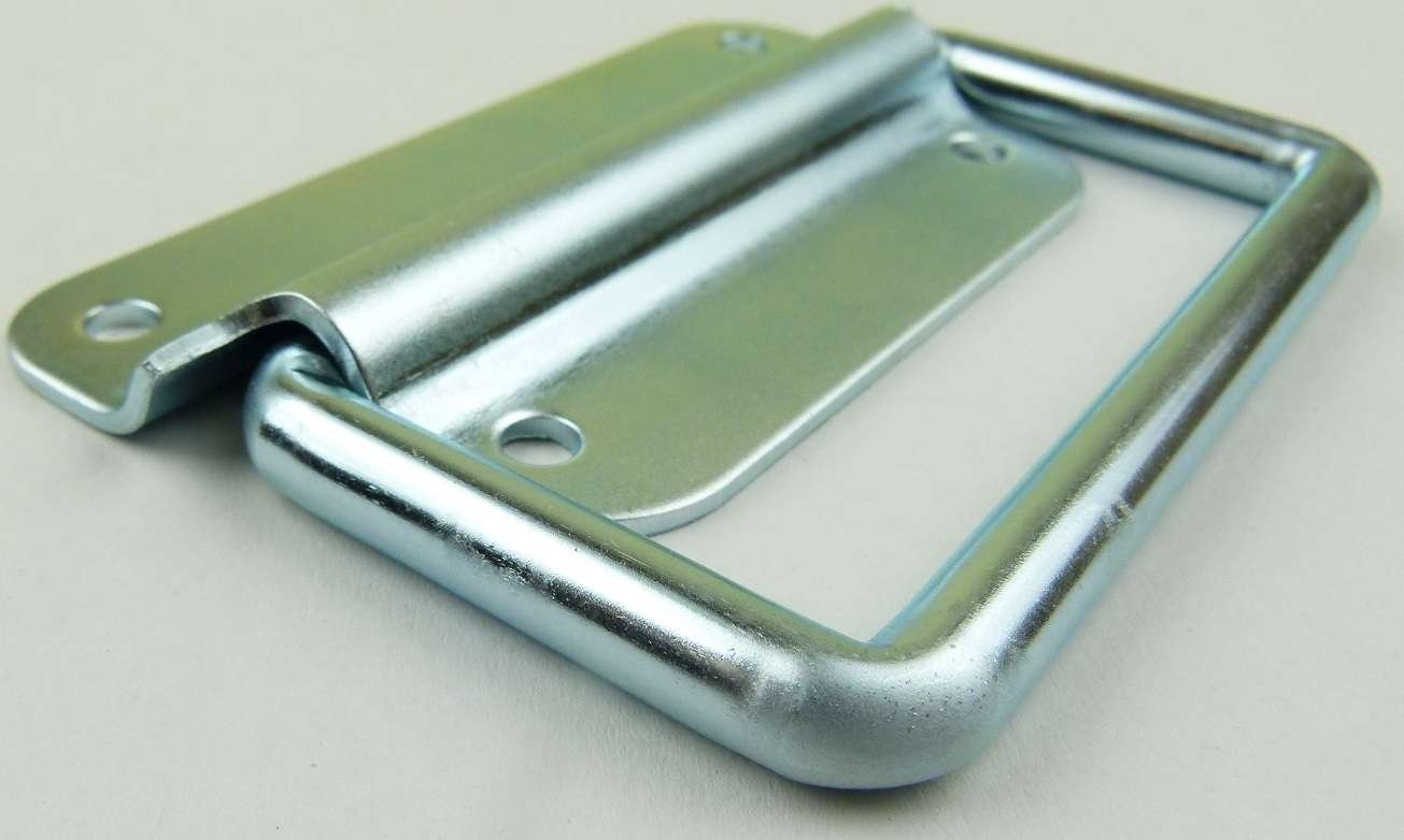 Adam Hall Hardware 3440 M24 AH - 24er Set Klappgriff / Kistengriff silber 4-Loch zweiteilig