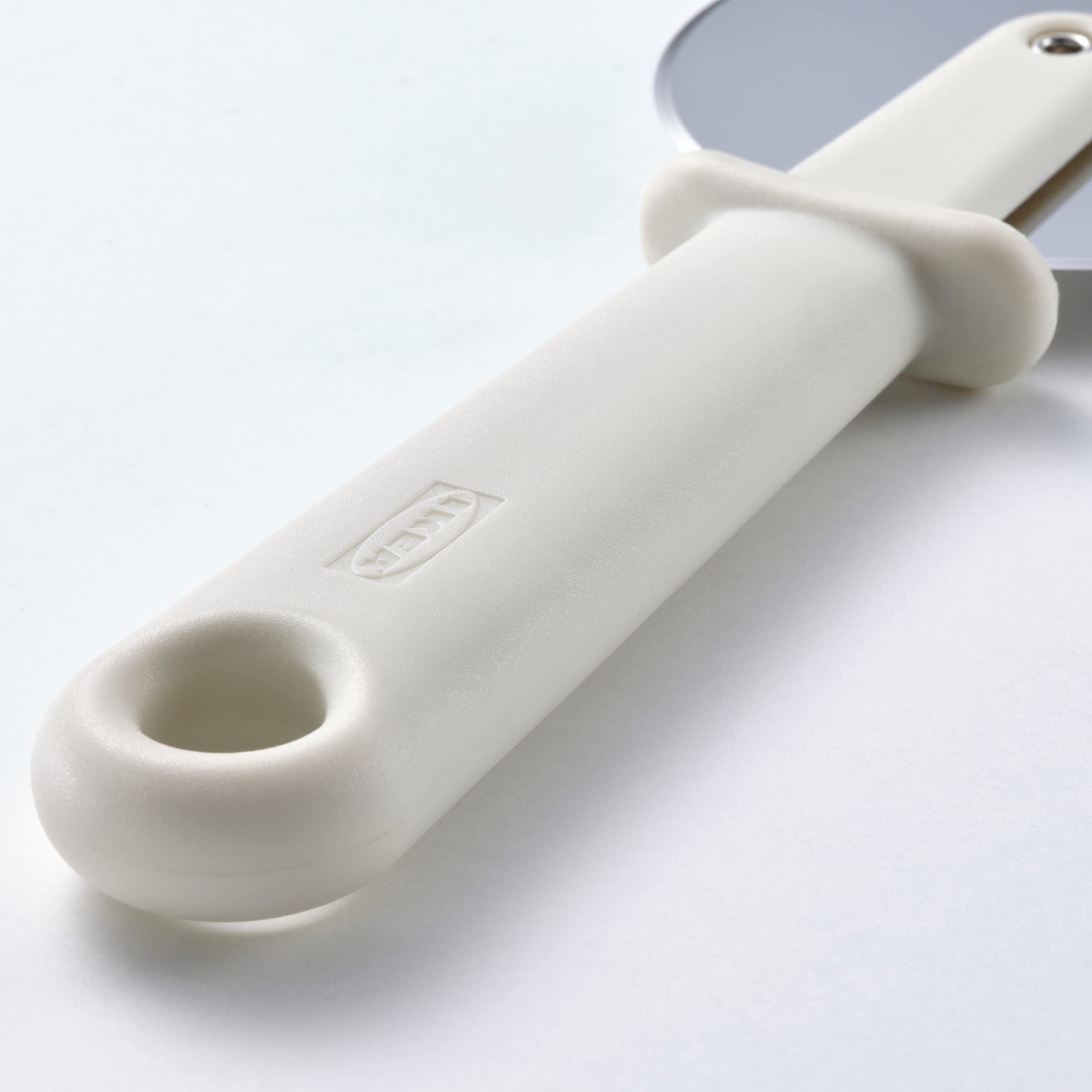 IKEA Uppfylld Pizza Kesici - Beyaz - 18 cm