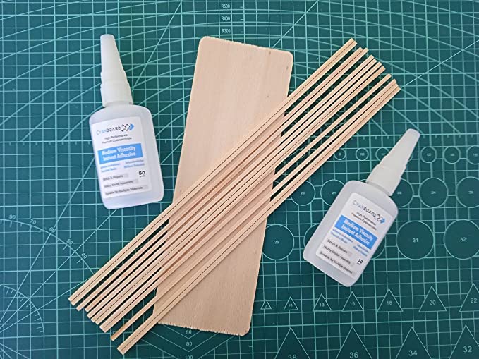 3 unidades de 50grs de adhesivo instantáneo de cianoacrilato viscosidad media. Pegamento múltiples materiales, modelismo y maquetas, reparaciones.