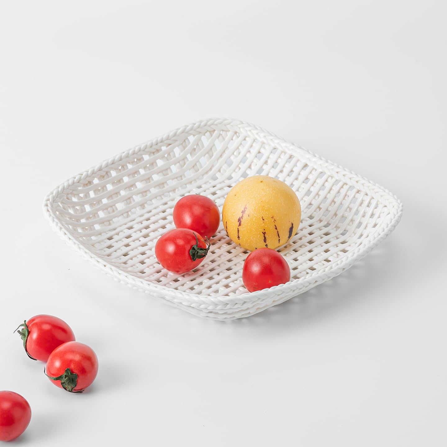 Decorative Fruit Bowl, Woven Lattice Design, White and Blue Ceramic Basket, Square Serving Dish for Fruits, Candies, Holiday Table Decor (Square-White)