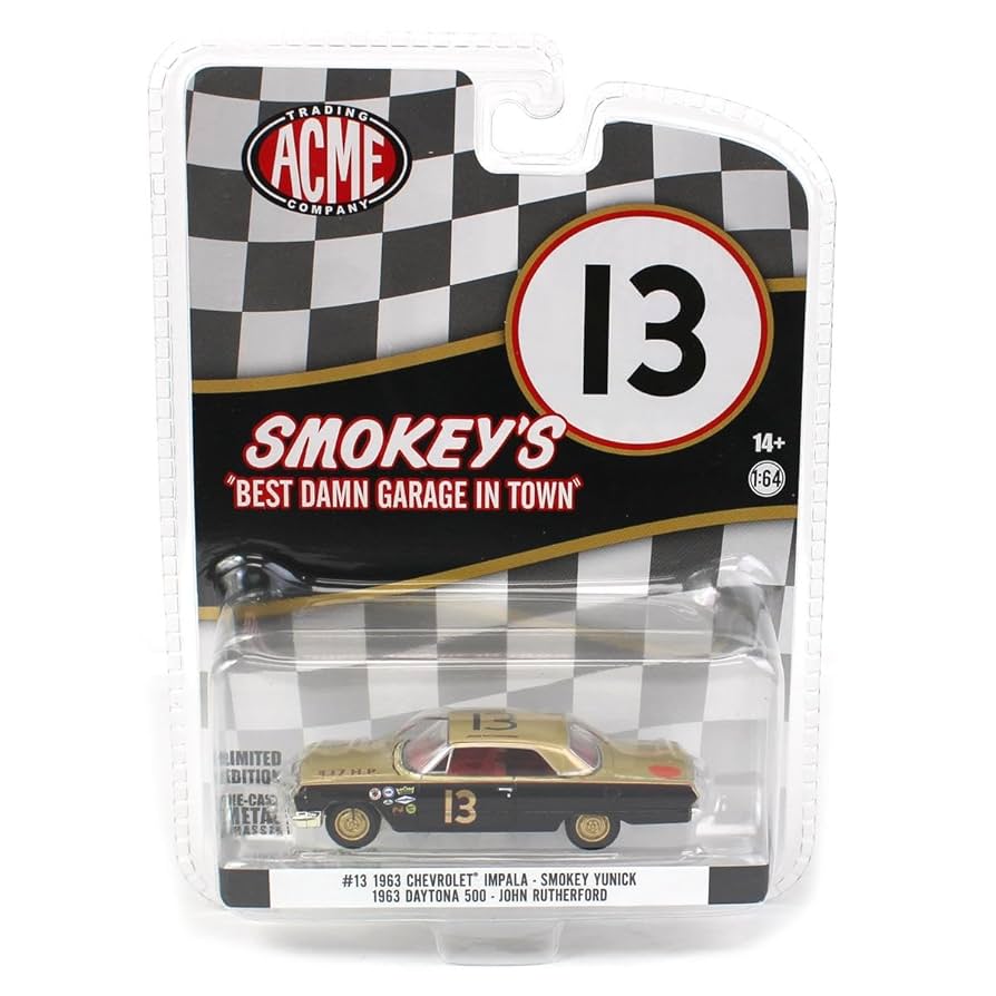 カーズ ミニカー Amazon.co.jp: Cars カーズ シリーズ Lightning McQueen