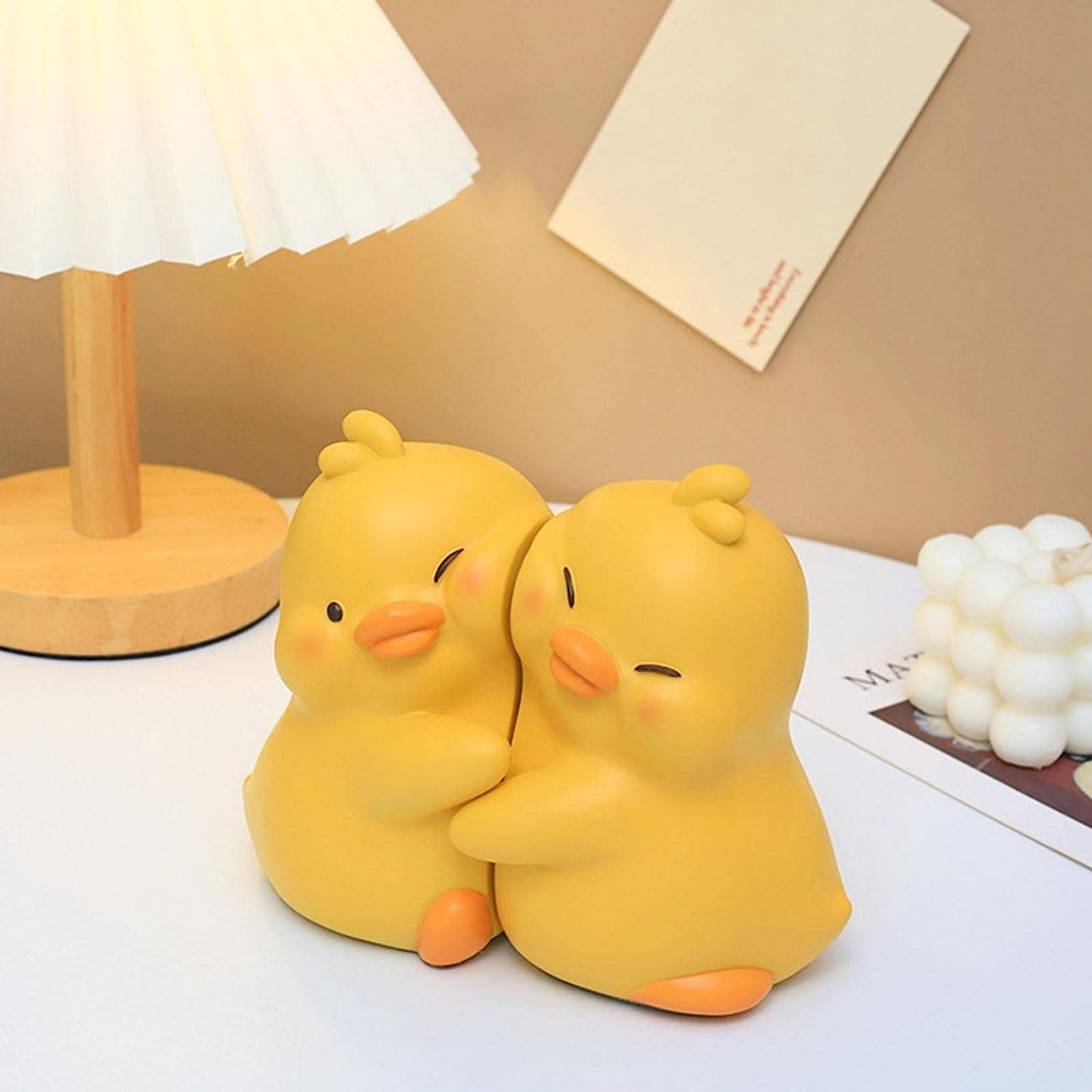 Cute Bookends, Cartoon Duck Bookends, Cute Ducks Hugging Resin Bookends Bookshelf Stopper for Students Textbooks (giallo)