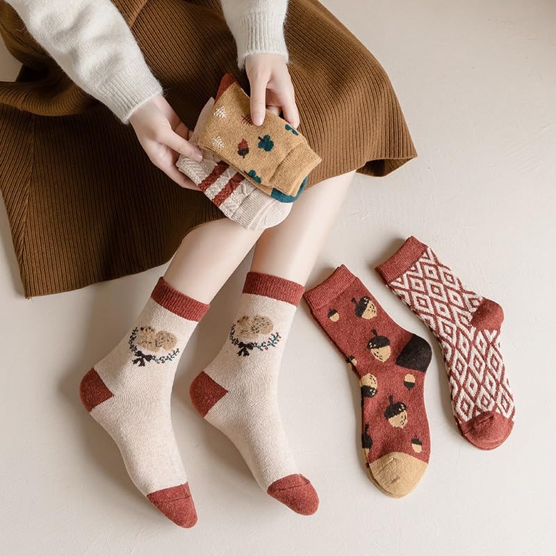 Image of Wool Socks for Women Thick Knit Vintage Cute Floral Crew Socks | Soft and Breathable, Cute Floral Design