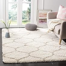 Hand Woven Shaggy Rectangular Carpet with 2 Inch Pile Height for Living Room (Siz:- 2X6 Feet)