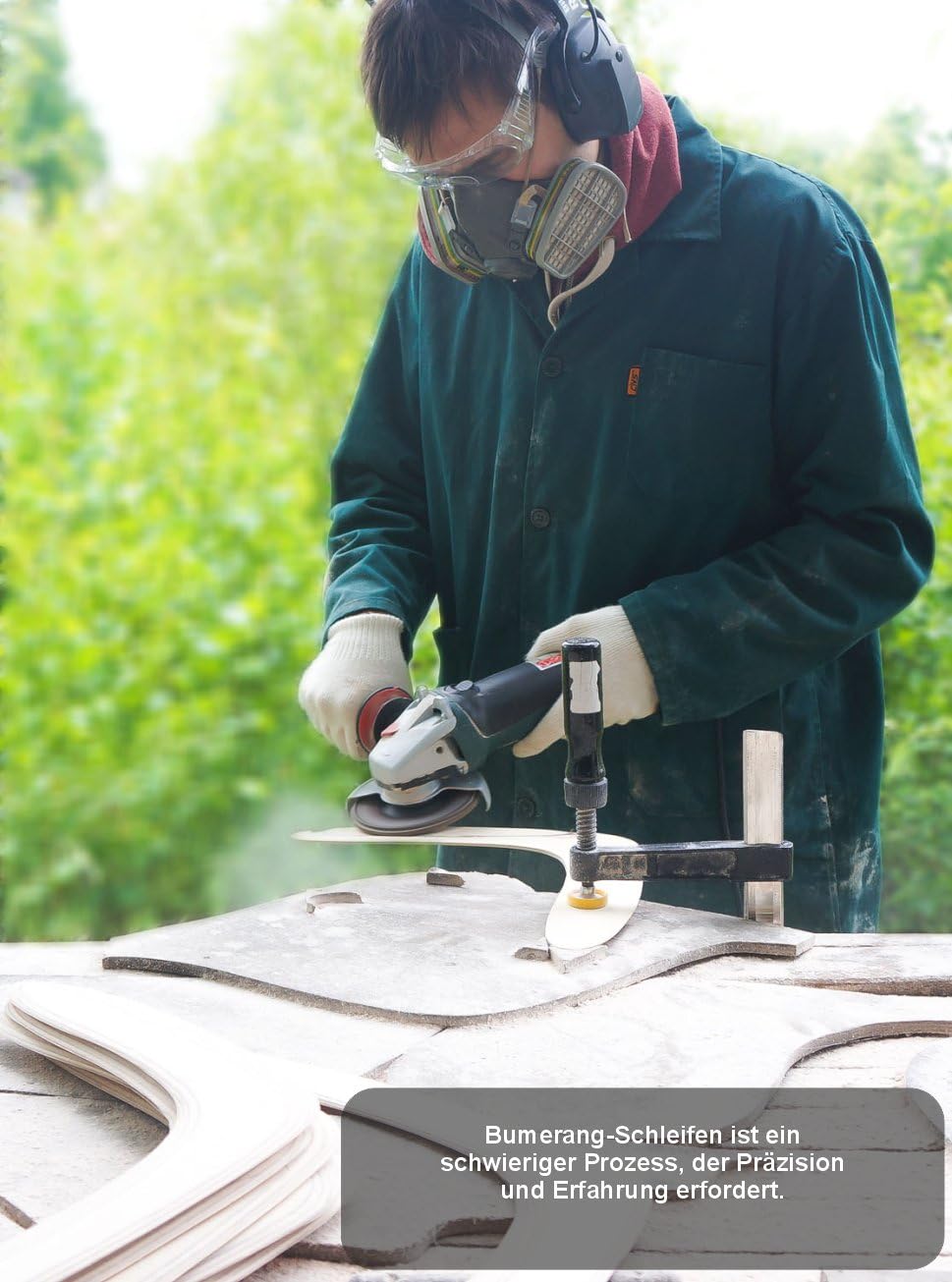 Premium Holz-Bumerang „Dunkelbraun“ – Traditionell handgefertigt mit 100% Rückkehrgarantie, wenn er richtig geworfen wird – Perfektes Wurferlebnis für Sport & Freizeit! Bumerang für erwachsene