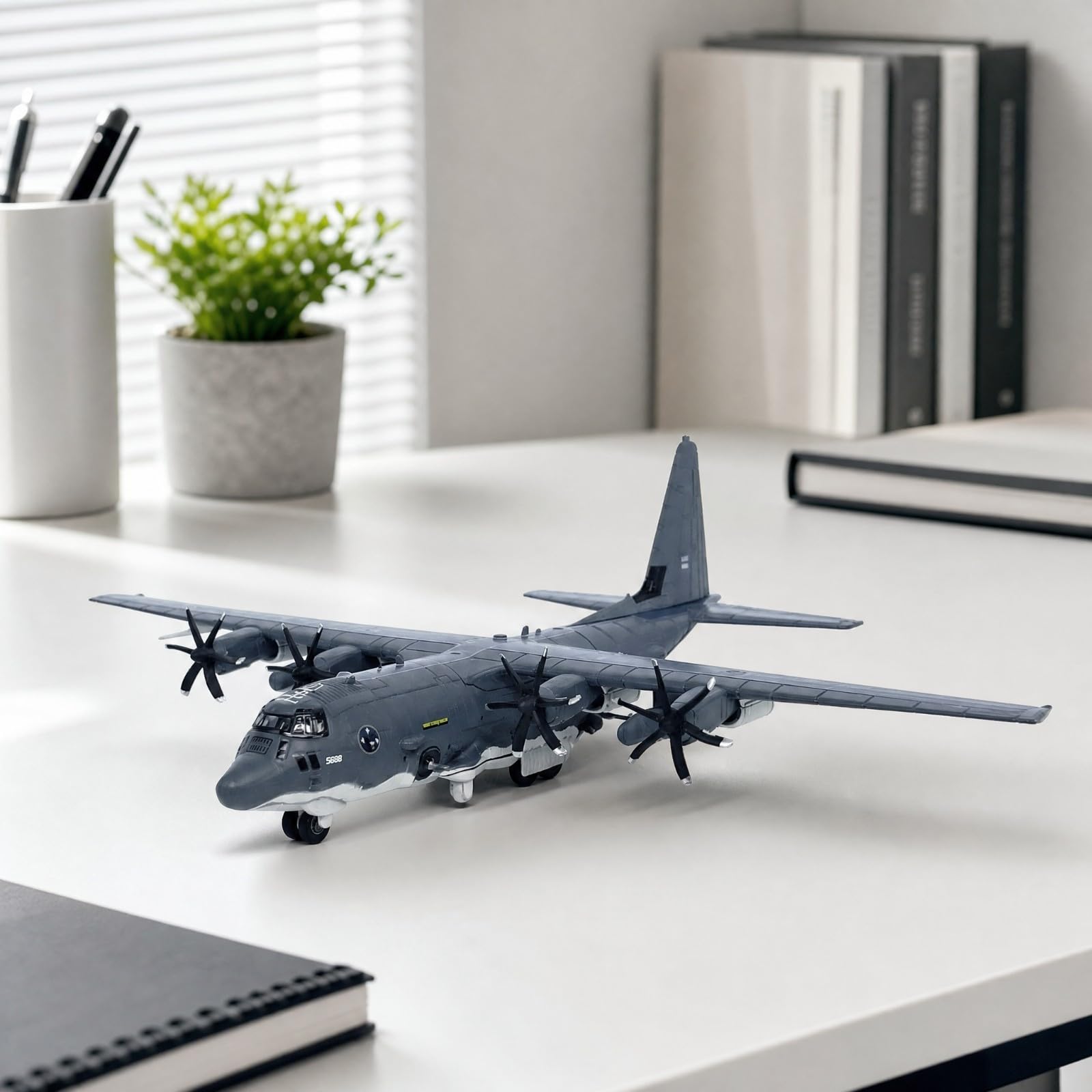 Velivolo in Miniatura Dettagliato Modello in 1:200 di Aereo D'attco130J Non Elettrico Modellino di Aereo Militare per Scrivania